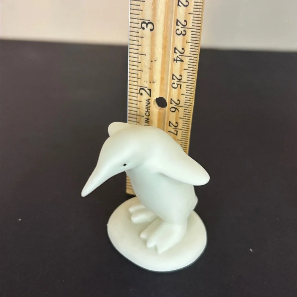 Vintage Snow-babies “You Didn’t  Forget Me” extra Penguin Holiday Figurines